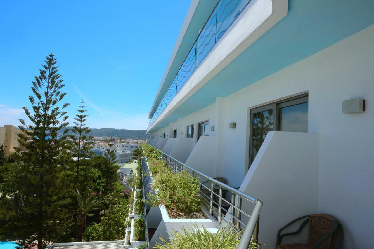 Blue Horizon Hotel เอียลิซอส ภายนอก รูปภาพ